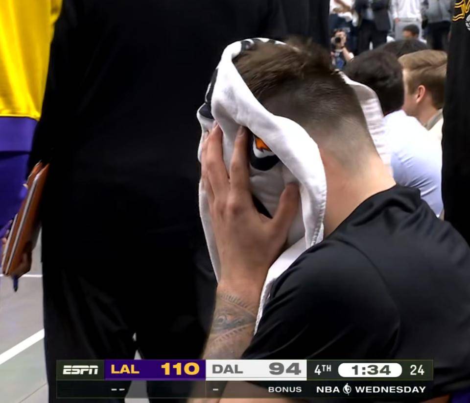 开云体育app-包含东契奇回归赛场，爆冷首场状态亮眼，IG观众沸腾！的词条